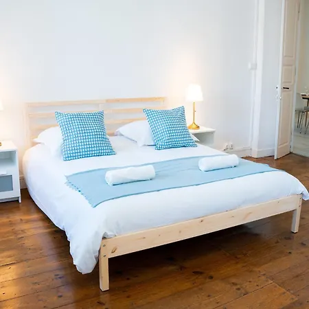 Wonderhost, Les De La Place Margot Apartamento *